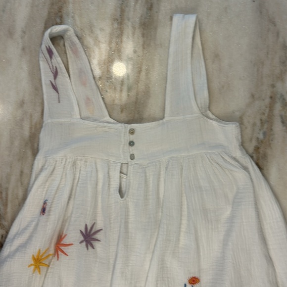 MOTHER White Dress with Colorful Embroidery - Picture 2 of 4